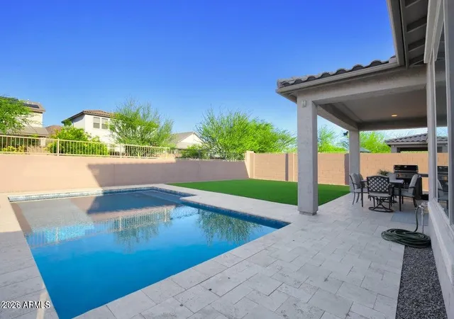 3rd image of 26711 N 70Th Ln, Peoria, AZ 85383 | MLS# 7030715
