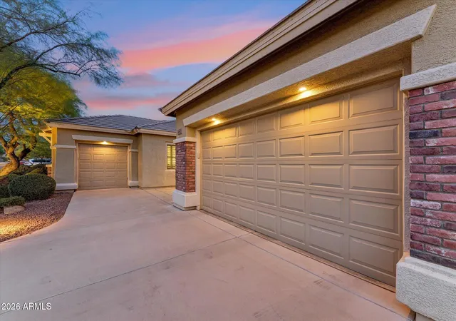 3rd image of 40407 N Blaze Trl, Phoenix, AZ 85086 | MLS# 7061240