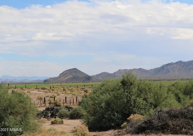 Photo 4 of Land for sale at 0 Old Us Hwy 80 Rd #'-', Arlington, AZ 85322 | MLS# 6520614 | Listing updated on 2026-02-04