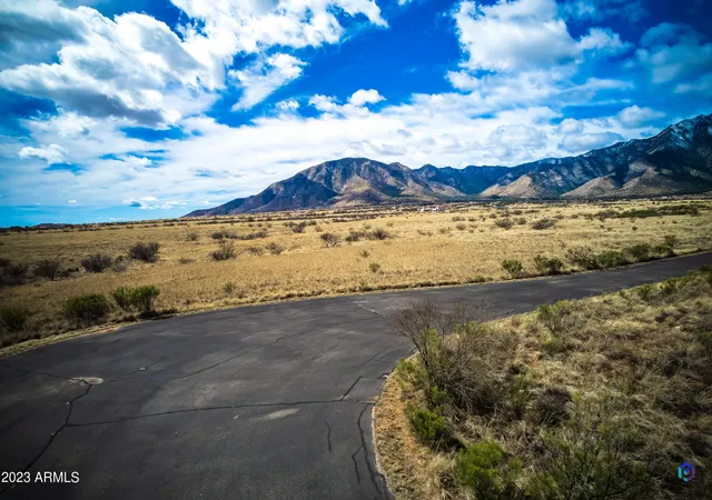 Photo 2 of Land for sale at Tbd E Roberto Lot 6 Loop #6, Hereford, AZ 85615 | MLS# 6531845 | Listing updated on 2025-03-20