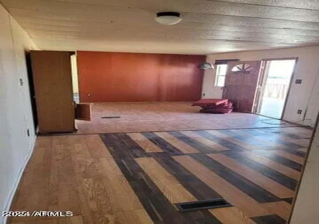 Photo 4 of Sale Pending at 10650 E Vah Ki Inn Rd, Valley Farms, AZ 85191 | MLS# 6715202 | Listing updated on 2026-03-16