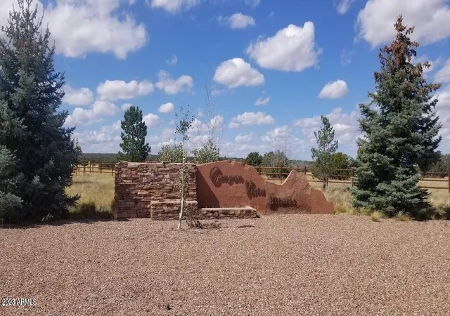1st image of 7687/7693 Arroyo Plata Dr #42, Show Low, AZ 85901 | MLS# 6626675