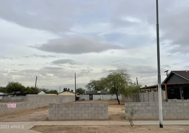Homes for sale in Phoenix, AZ | 733 S 1st St #5, Phoenix, AZ 85004 | MLS# 6636359