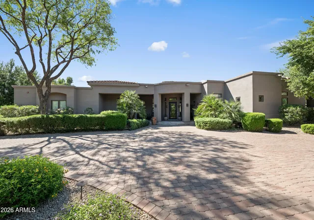 2nd image of 6931 E Bronco Dr, Paradise Valley, AZ 85253 | MLS# 7028893