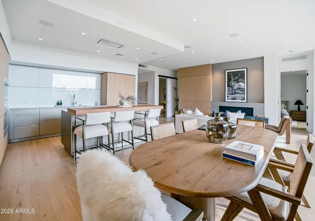 2nd image of 4849 N Camelback Ridge Rd, Scottsdale, AZ 85251