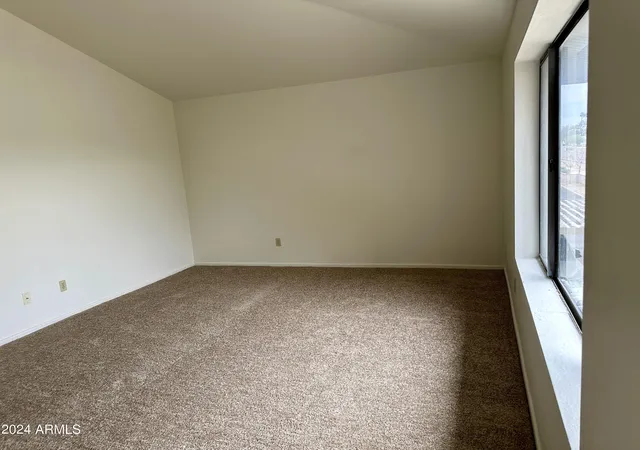 Photo 4 of Apartment at 1402 E Guadalupe Rd #201, Tempe, AZ 85283 | MLS# 6668988 | | Sold on 2024-05-31