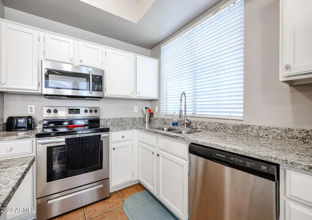 Photo 1 of Townhouse at 2875 W Highland St #1188, Chandler, AZ 85224 | MLS# 6684980 | | Sold on 2024-06-05
