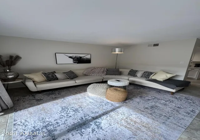 Photo 3 of Townhouse at 7436 E Chaparral Rd #B132, Scottsdale, AZ 85250 | MLS# 6694198 |  | Sold on 2024-05-08