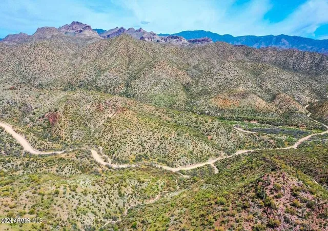 Photo 4 of Land for sale at 4200 N Castle Hot Springs Rd #0, Morristown, AZ 85342 | MLS# 6708075 | Listing updated on 2026-01-12