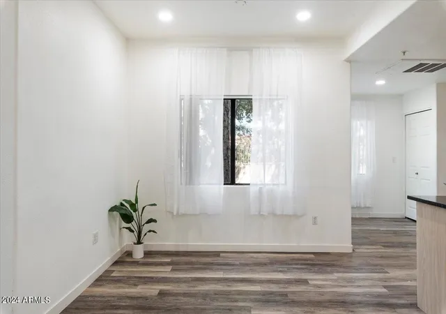 Photo 1 of Apartment at 15050 N Thompson Peak Pkwy #1070, Scottsdale, AZ 85260 | MLS# 6715719 | | Sold on 2024-08-06
