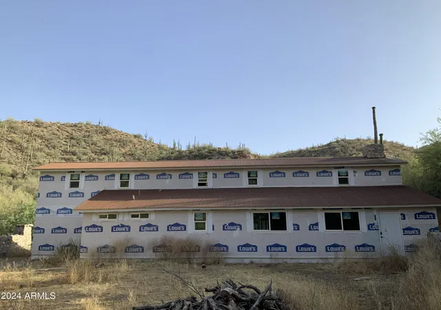 Photo 4 of Land for sale at 5102 N Castle Hot Springs Rd, Morristown, AZ 85342 | MLS# 6719297 | Listing updated on 2026-05-20