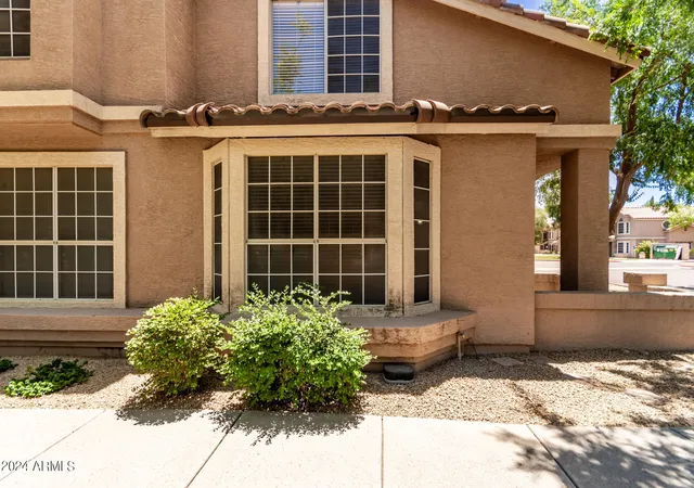 Photo 4 of Townhouse at 2875 W Highland St #1208, Chandler, AZ 85224 | MLS# 6724474 | | Sold on 2024-09-06