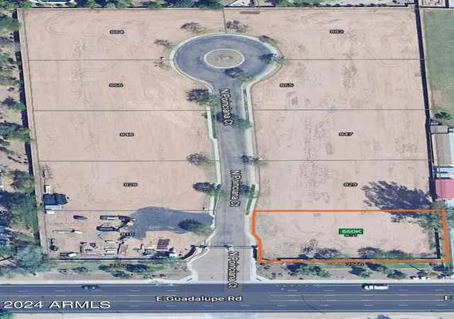 8th image of 811 N Poinciana Ct #10, Gilbert, AZ 85234 | MLS# 6743574