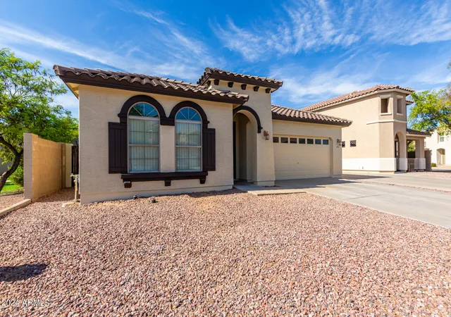 Photo 3 of Single Family Residence at 4024 W Valley View Dr, Laveen, AZ 85339 | MLS# 6746211 |  | Sold on 2024-09-27