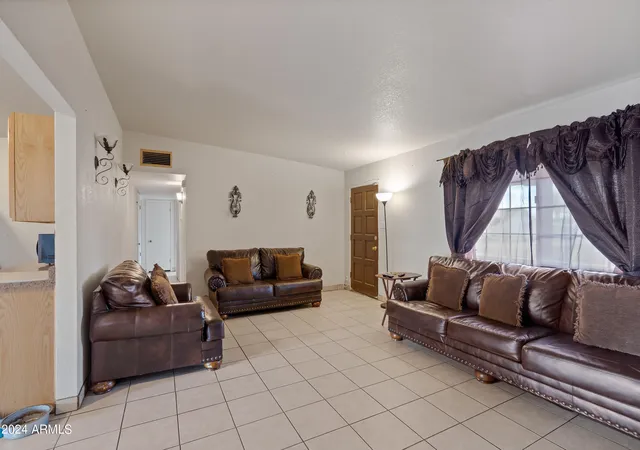 Photo 4 of Single family home for sale at 91 E Cargil Dr, Sierra Vista, AZ 85635 | MLS# 6760579 | Listing updated on 2026-08-11