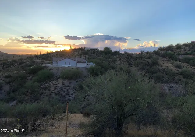 Homes for sale in Wickenburg, AZ | 518Xxx W Mockingbird Trl, Wickenburg, AZ 85390 | MLS# 6759581
