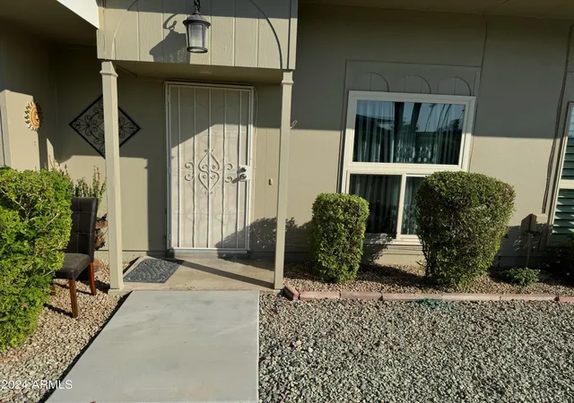 2nd image of 10038 W Lancaster Dr, Sun City, AZ 85351 | MLS# 6755801