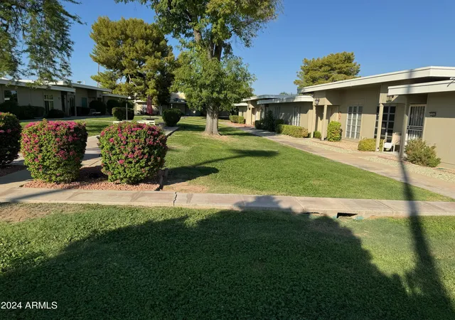 5th image of 10038 W Lancaster Dr, Sun City, AZ 85351 | MLS# 6755801