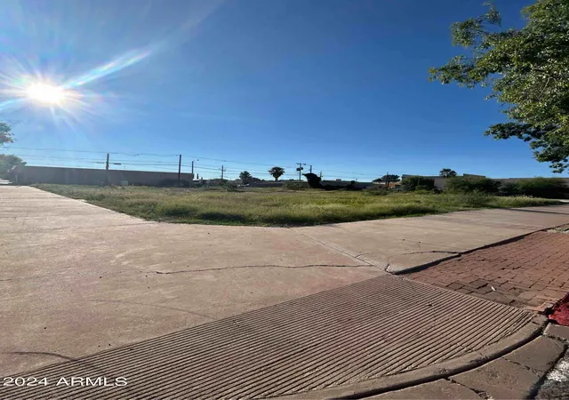 2nd image of 833 N G Ave #17, Douglas, AZ 85607 | MLS# 6758807