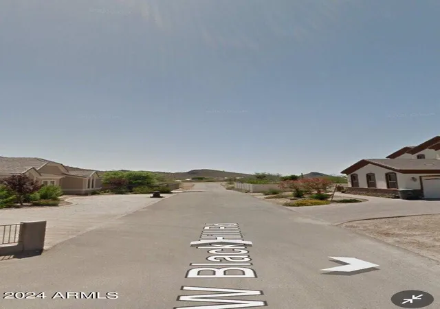 4th image of 27600 Apx N 147Th Ave #U, Surprise, AZ 85387 | MLS# 6761849