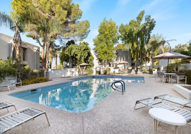 Photo 4 of Apartment at 5203 N 24th Street #203, Phoenix, AZ 85016 | MLS# 6763542 | | Sold on 2025-02-14
