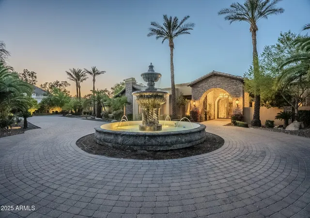 4th image of 5030 E Mockingbird Ln, Paradise Valley, AZ 85253 | MLS# 6843774