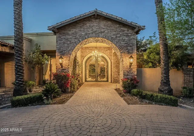 5th image of 5030 E Mockingbird Ln, Paradise Valley, AZ 85253 | MLS# 6843774
