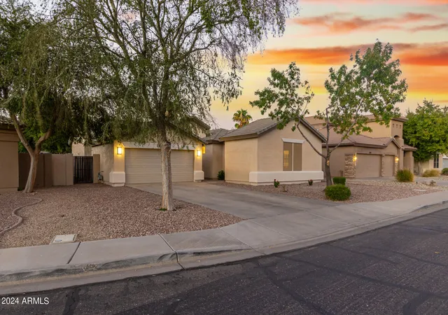 Photo 3 of Sale Pending at 1384 E Morelos St, Chandler, AZ 85225 | MLS# 6771830 | Listing updated on 2026-03-28