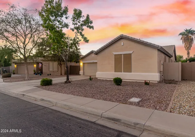 Photo 3 of Sale Pending at 1384 E Morelos St, Chandler, AZ 85225 | MLS# 6771830 | Listing updated on 2026-03-28