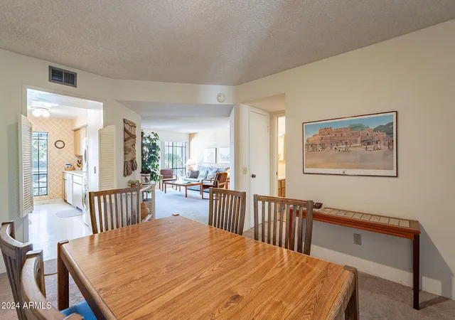 Photo 4 of Apartment at 5203 N 24Th St #206, Phoenix, AZ 85016 | MLS# 6778438 | | Sold on 2025-03-17