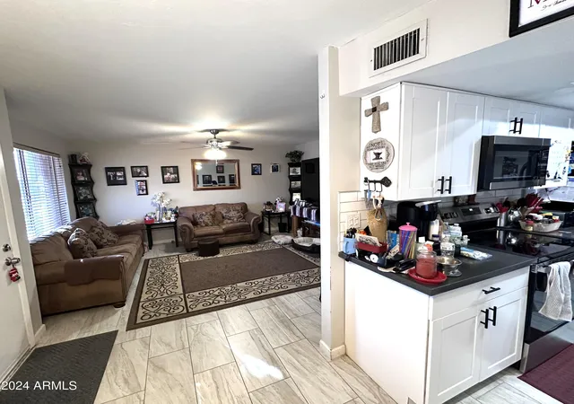 4th image of 9616 W Mountain View Rd #A, Peoria, AZ 85345 | MLS# 6787056