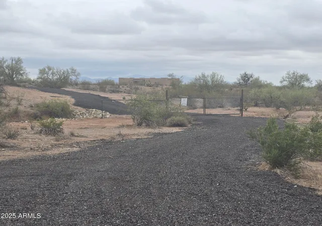 Photo 1 of Land for sale at 00xx N 253rd Ln, Morristown, AZ 85342 | MLS# 6791433 | Listing updated on 2026-06-08