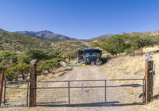 Photo 4 of Land for sale at 4709 E Dead Bear Draw -- #0, Hereford, AZ 85615 | MLS# 6790605 | Listing updated on 2026-10-07