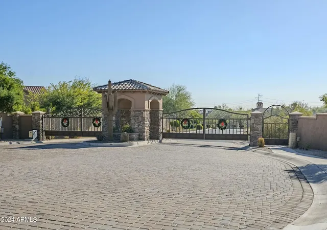 Photo 3 of Land for sale at 16728 S 31St Ln #40, Phoenix, AZ 85045 | MLS# 6793706 | Listing updated on 2026-08-02