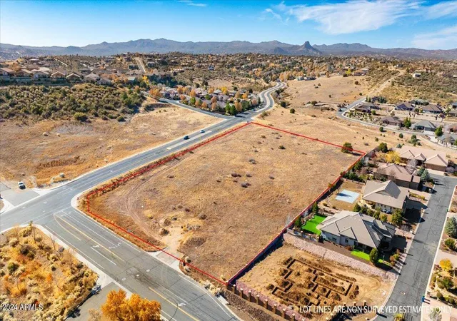 Photo 3 of Sale Pending at 1100 E Rosser St, Prescott, AZ 86301 | MLS# 6792947 | Listing updated on 2026-01-21