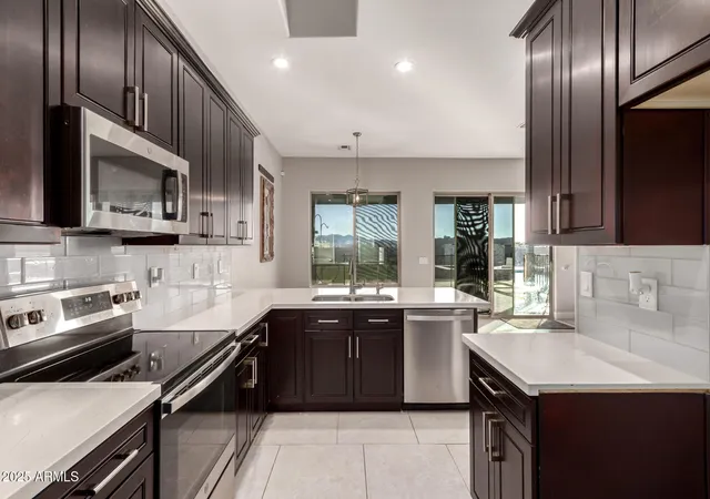 Photo 2 of Single family home for sale at 24421 W Morning Vista Ln, Wittmann, AZ 85361 | MLS# 6810207 | Listing updated on 2026-09-01