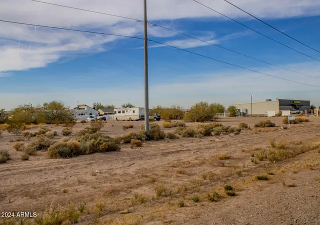 4th image of 15562 S Sunland Gin Rd #933 & 934, Arizona City, AZ 85123 | MLS# 6795977