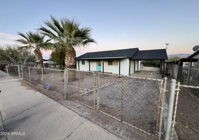 13th image of 745 N San Pedro Dr, Mammoth, AZ 85618 | MLS# 6795828
