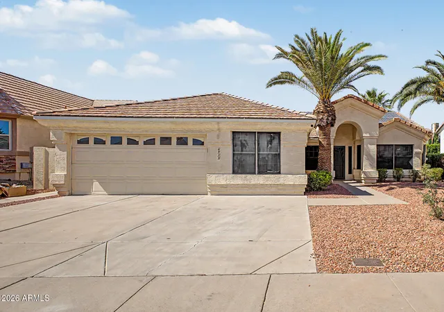 Photo 1 of Single family home for sale at 6722 W Piute Ave, Glendale, AZ 85308 | MLS# 6798446 | Listing updated on 2026-09-26