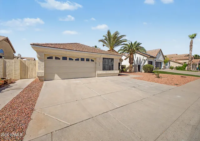 Photo 3 of Single family home for sale at 6722 W Piute Ave, Glendale, AZ 85308 | MLS# 6798446 | Listing updated on 2026-09-26