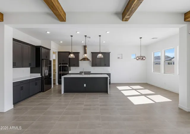 Photo 3 of Single family home for sale at 7577 W Evans Dr, Peoria, AZ 85381 | MLS# 6800015 | Listing updated on 2026-08-25