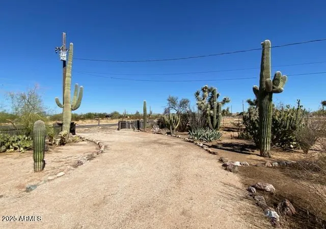 3rd image of 22695 E Cactus Forest Rd, Florence, AZ 85132 | MLS# 6800960