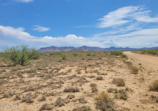 2nd image of 0 W Traveler Way #50A, Congress, AZ 85332 | MLS# 6801249