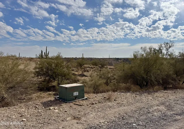Photo 1 of Land for sale at 43925 N Saguaro Blossom Ln, Morristown, AZ 85342 | MLS# 6801306 | Listing updated on 2026-07-06