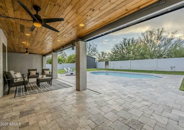 Photo 3 of Sale Pending at 11942 N 95th St, Scottsdale, AZ 85260 | MLS# 6824106 | Listing updated on 2026-06-01