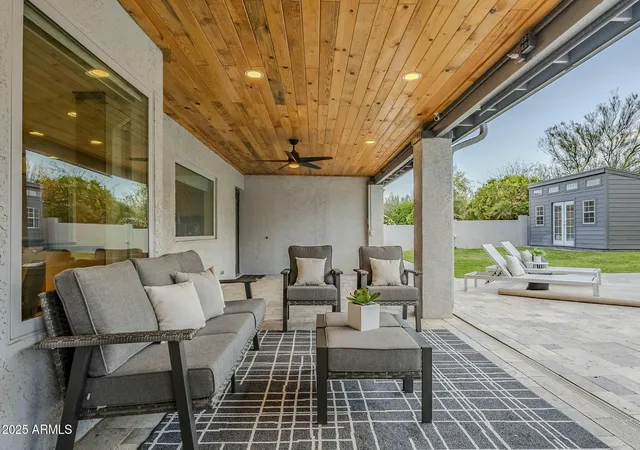 Photo 3 of Sale Pending at 11942 N 95Th St, Scottsdale, AZ 85260 | MLS# 6824106 | Listing updated on 2026-06-01