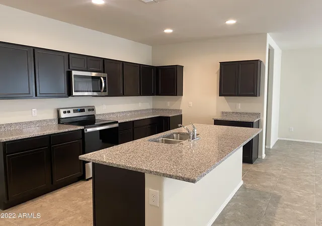 Photo 3 of Single family home for sale at 1088 W Sand Cyn Ct, Casa Grande, AZ 85122 | MLS# 6806305 | Listing updated on 2026-03-30