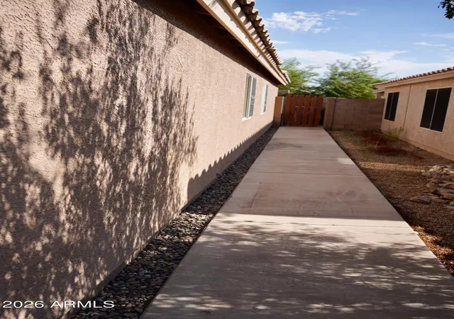 10th image of 10705 W Montecito Ave, Phoenix, AZ 85037 | MLS# 7061771