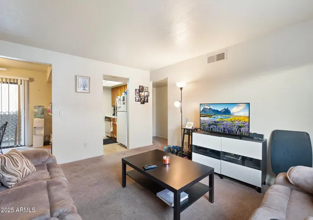 Photo 3 of Apartment at 1402 E Guadalupe Rd #145, Tempe, AZ 85283 | MLS# 6821009 | | Sold on 2025-03-27