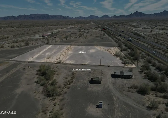 2nd image of 3205 E Mockingbird St, Quartzsite, AZ 85346 | MLS# 6825757